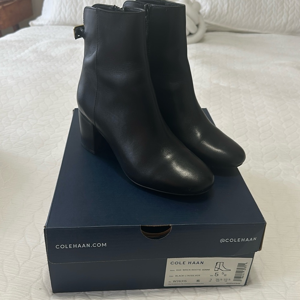 Cole Haan GGE Wren Bootie 60mm. Worn once (too small for me now).